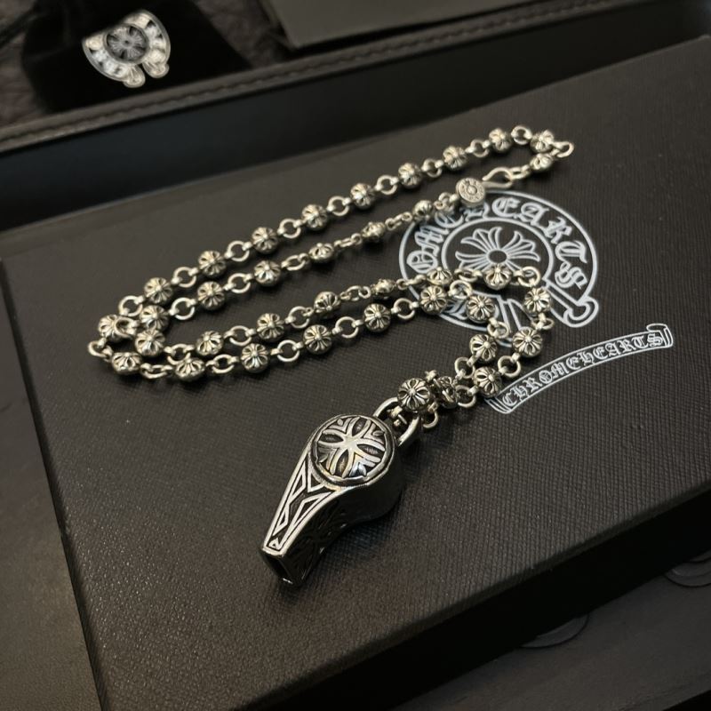 Ch*0me He**ts necklaces